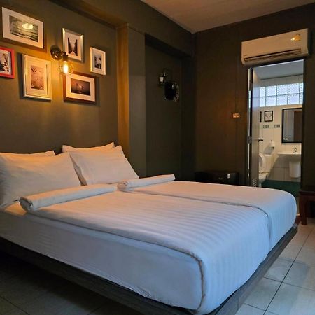 บีบีเฮ้าส์ รามบุตรี 2 Hotel กรุงเทพมหานคร ภายนอก รูปภาพ