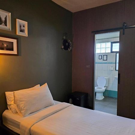 บีบีเฮ้าส์ รามบุตรี 2 Hotel กรุงเทพมหานคร ภายนอก รูปภาพ