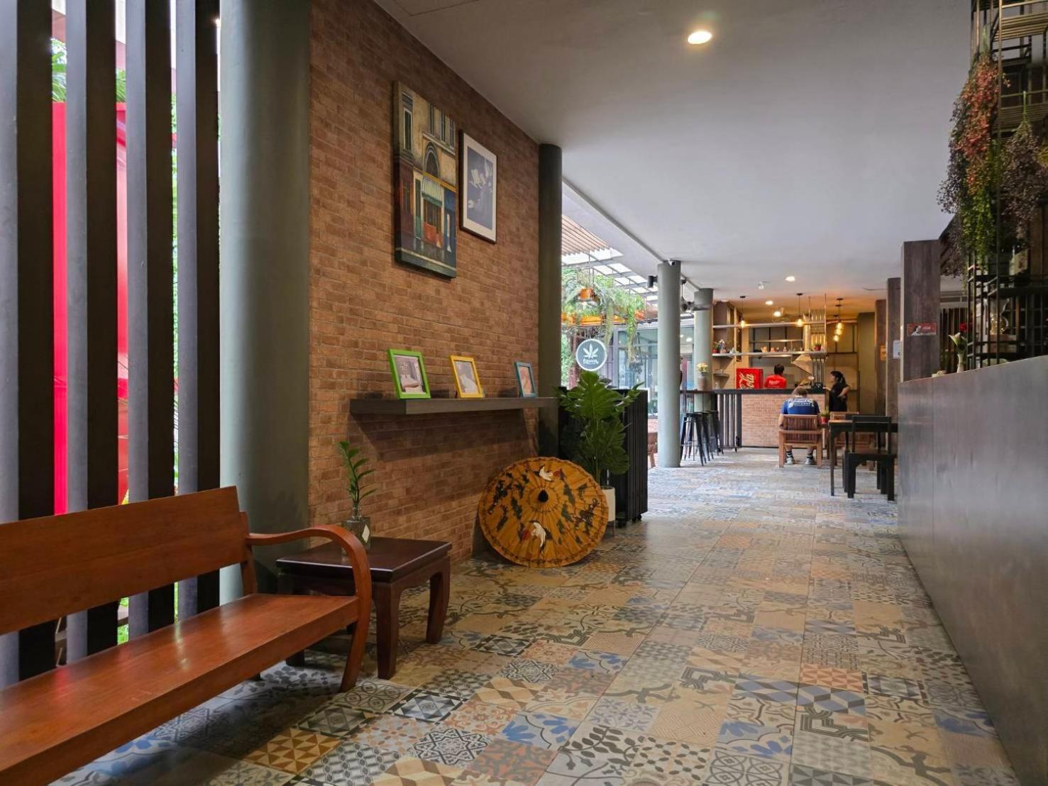 บีบีเฮ้าส์ รามบุตรี 2 Hotel กรุงเทพมหานคร ภายนอก รูปภาพ